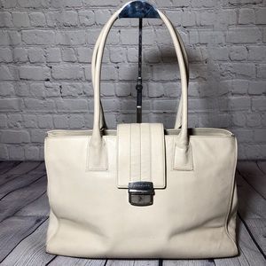 Levenger Tote With Lock